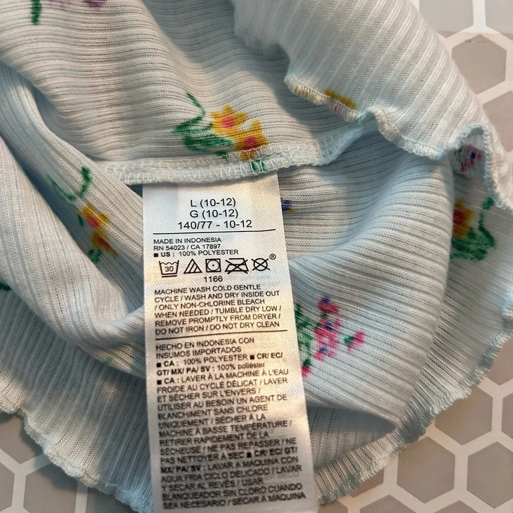 NWT Old Navy Light Blue Floral Ribbed Kids Pajama Set Size L (10-12)